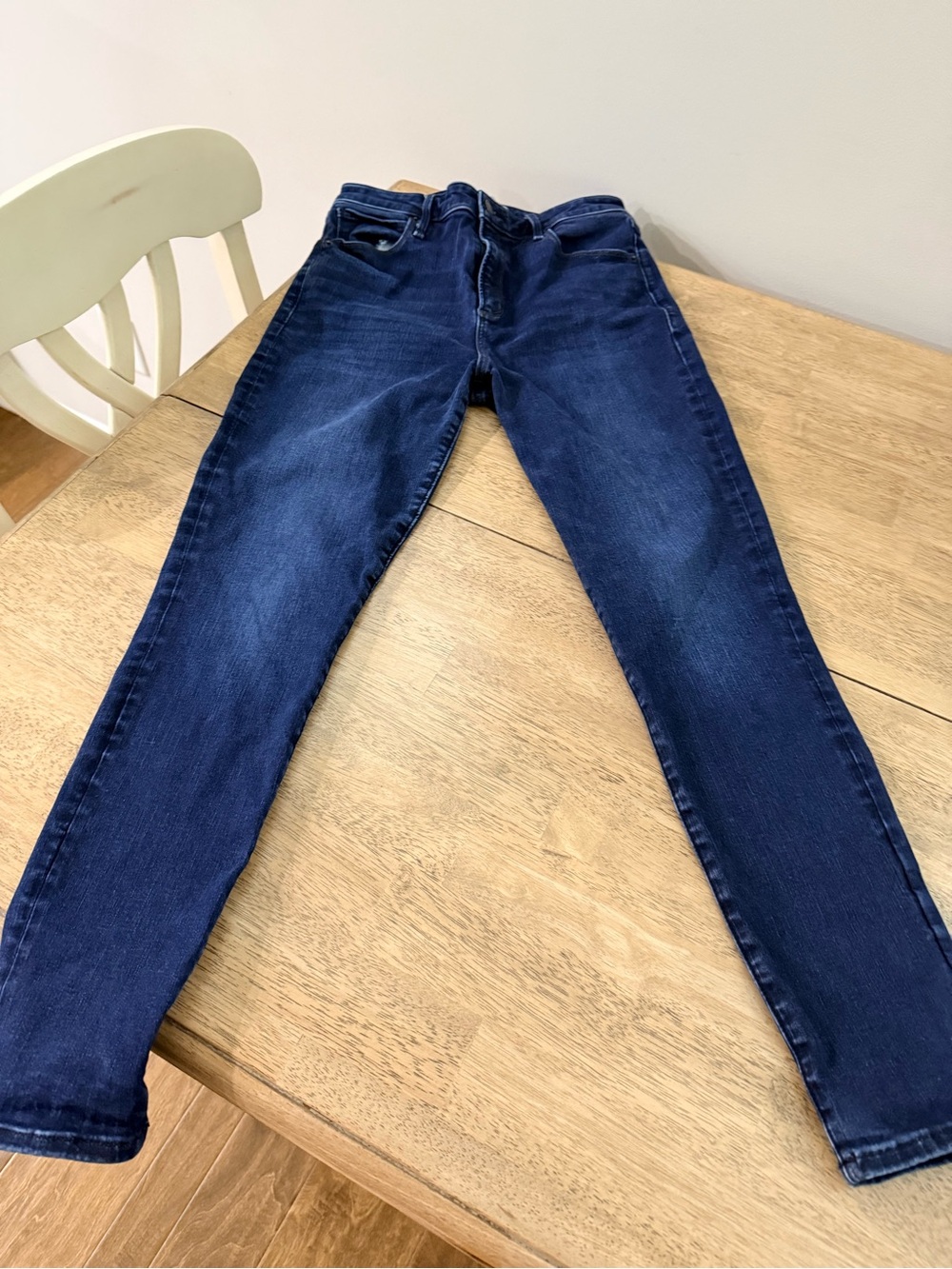 Abercrombie and Fitch straight leg EUC 29